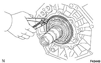 F043449